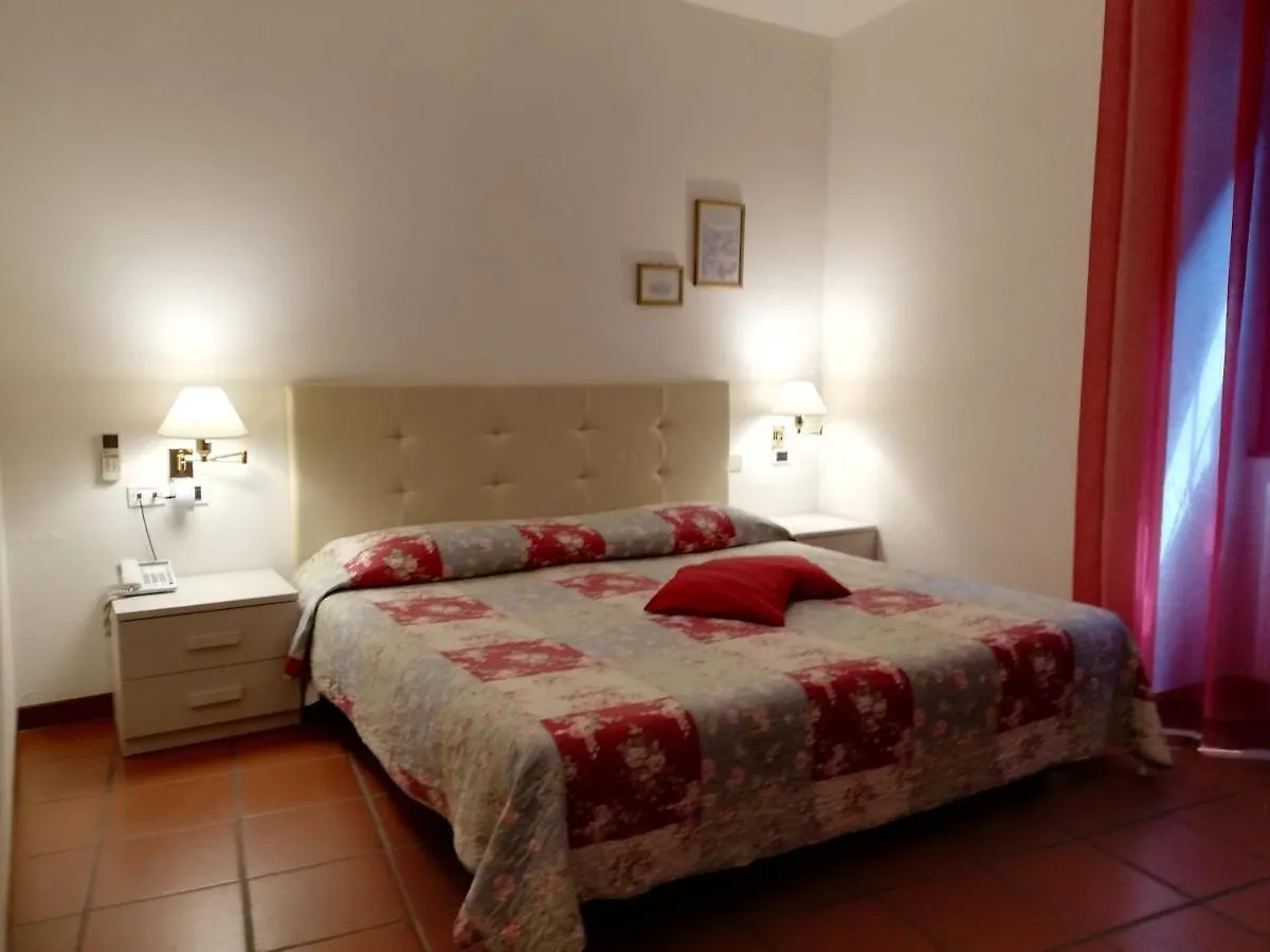 La Corte Di Lurago Lurago D'Erba Отель
